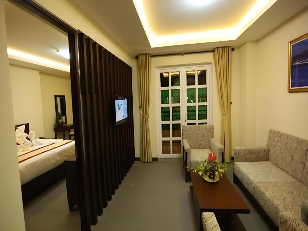 เตียน ซา โฮเต็ล ดานัง Hotel ภายนอก รูปภาพ