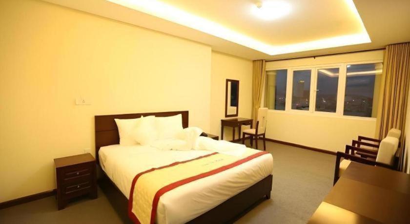 เตียน ซา โฮเต็ล ดานัง Hotel ภายนอก รูปภาพ